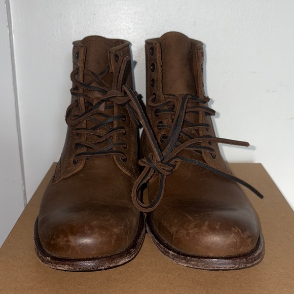 Frye Men's Tyler Leather Lace-Up Boots size 9.5D - Picture 2 of 7